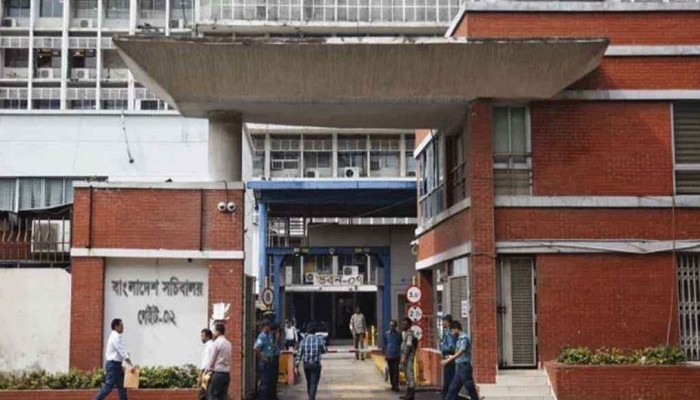 ​ সচিবালয়ে নিষিদ্ধ হলো এসইউপি ব্যবহার