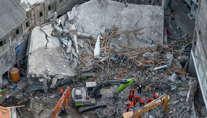 ​ইন্দোনেশিয়ায় স্কুল ধসে নিহত ৪৯, আহত শতাধিক