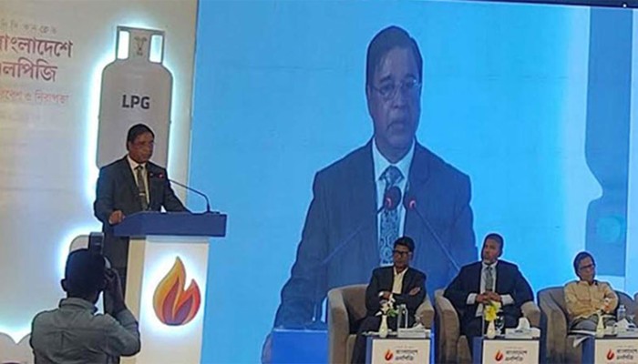 ​মাতারবাড়ি টার্মিনাল উন্নত হলে এলপিজি খরচ কমবে: বিইআরসি চেয়ারম্যান