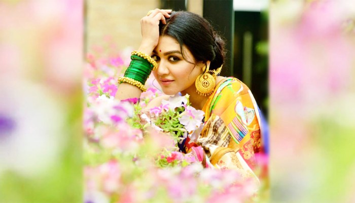 ​জয়ার ফুলে ঘেরা সকাল, ফুটল শীতের রোদ্দুরের হাসি