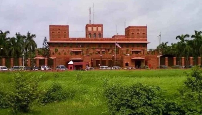 ​মার্কিন দূতাবাসে হঠাৎ বাড়তি নিরাপত্তার কারণ জানা গেল