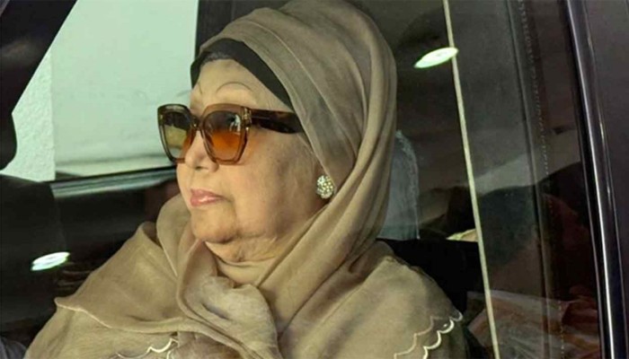 ​হাসপাতাল থেকে বাসায় ফিরেছেন খালেদা জিয়া