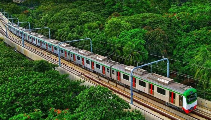 ​নতুন সময়সূচি মেনে চলছে মেট্রোরেল