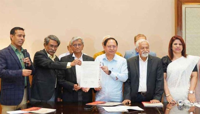 ​অবশেষে জুলাই সনদে স্বাক্ষর করল গণফোরাম