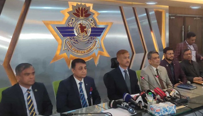 ইমপোর্ট কুরিয়ার সেকশন থেকে আগুনের সূত্রপাত বলে মনে হচ্ছে: বেবিচক চেয়ারম্যান