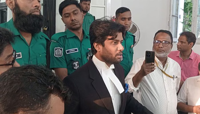 ​২৫ সেনা কর্মকর্তাসহ আসামিরা ট্রাইব্যুনালে বুধবার হাজির না হলে সংবাদপত্রে বিজ্ঞপ্তি