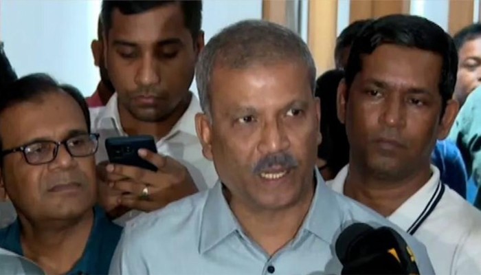 ​বিএনপি তত্ত্বাবধায়ক সরকার চায়নি : আইন উপদেষ্টা