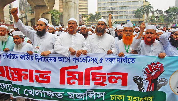 'নভেম্বরের মধ্যে গণভোট করে জুলাই সনদের আইনি ভিত্তি দিতে হবে'