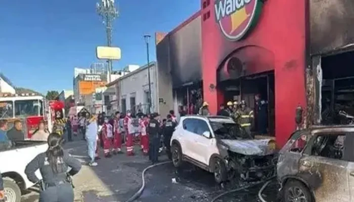 ​মেক্সিকোর সুপারমার্কেটে ভয়াবহ বিস্ফোরণ, নিহত অন্তত ২৩