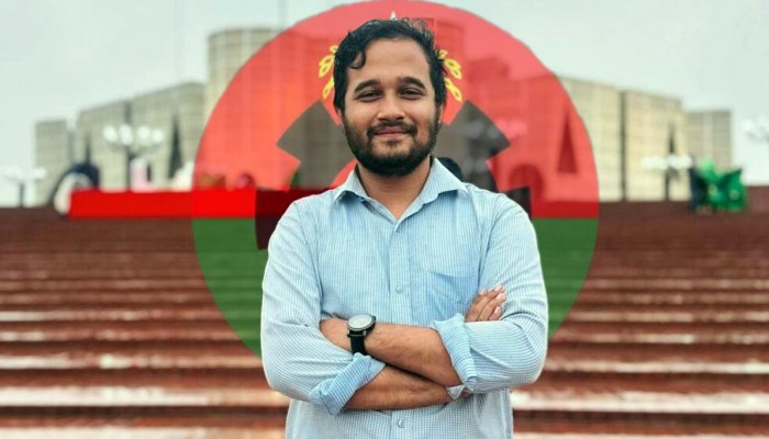 ​কেউ কেউ বলছেন আমি ‘ভাইয়ের রক্ত বেচে খাচ্ছি’: মীর স্নিগ্ধ