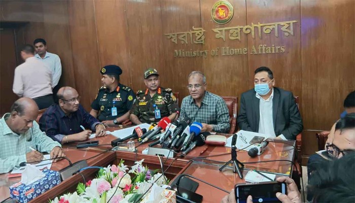 ​১৩ নভেম্বর ঘিরে শক্ত অবস্থানের জন্য প্যাট্রোলিং বাড়ানো হয়েছে