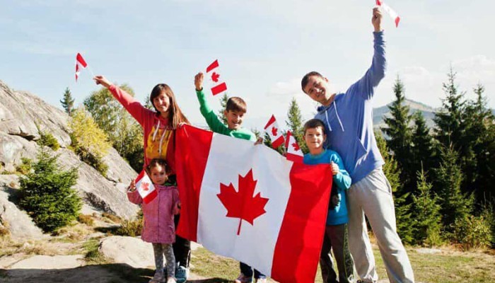 কানাডায় ইমিগ্রেশন ব্যবস্থায় পরিবর্তন, চ্যালেঞ্জের মুখে অভিবাসীরা