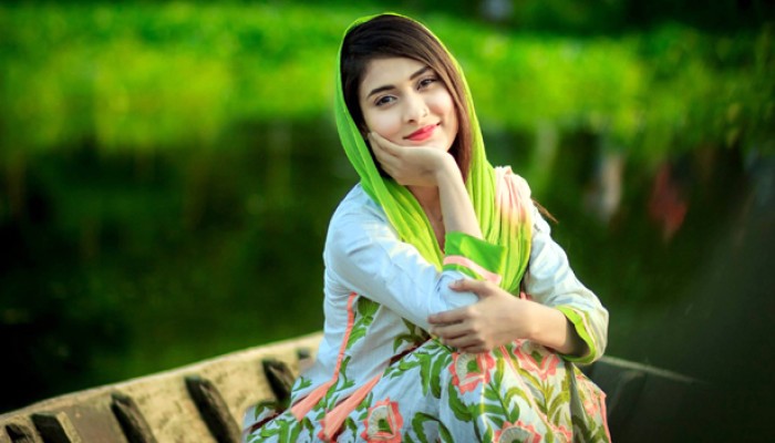 অভিনেত্রী মেহজাবীনের বিরুদ্ধে গ্রেপ্তারি পরোয়ানা