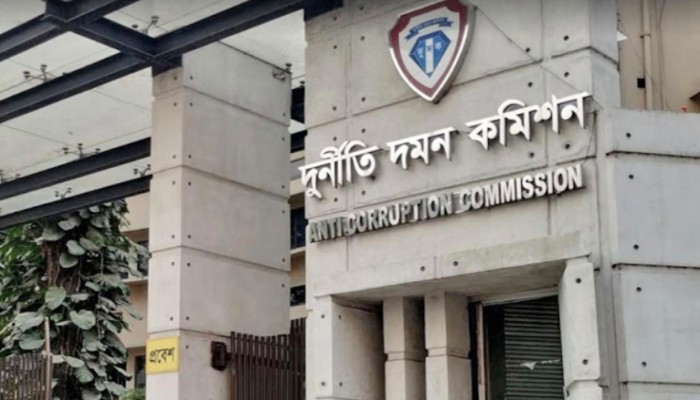 রেলওয়ের সাবেক ডিজিসহ ৬ জনের বিরুদ্ধে দুদকের মামলা