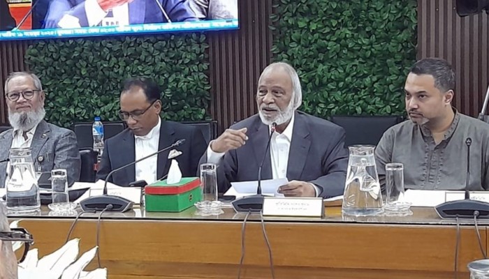 ​রিটার্নিং অফিসার ইসির নিজস্ব নিয়োগে হওয়া উচিত : মঈন খান