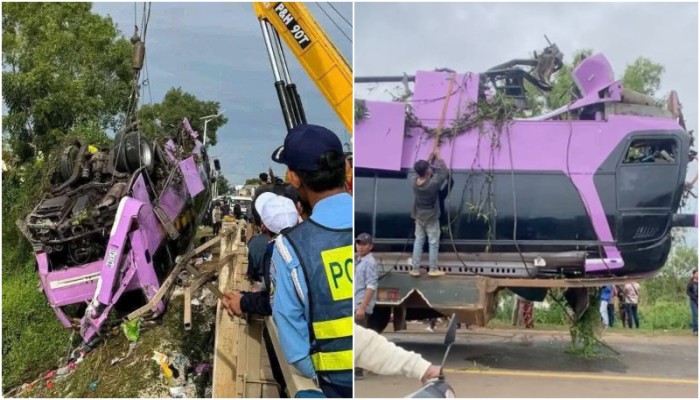 চালক ঘুমে সেতু ভেঙ্গে বাস খাদে, ১৬ যাত্রীর মর্মান্তিক ‍মৃত্যু