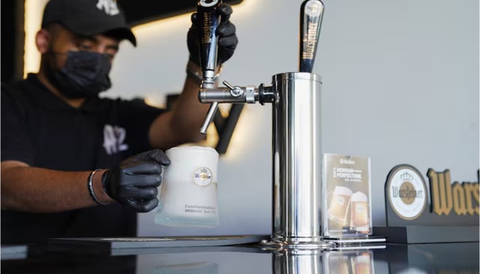 সৌদি আরবে খোলা হচ্ছে নতুন দুটি মদের দোকান