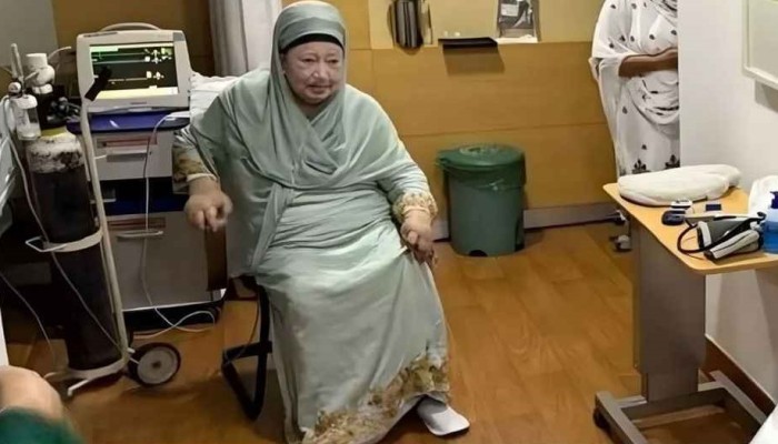​হাসপাতালে কেমন আছেন খালেদা জিয়া