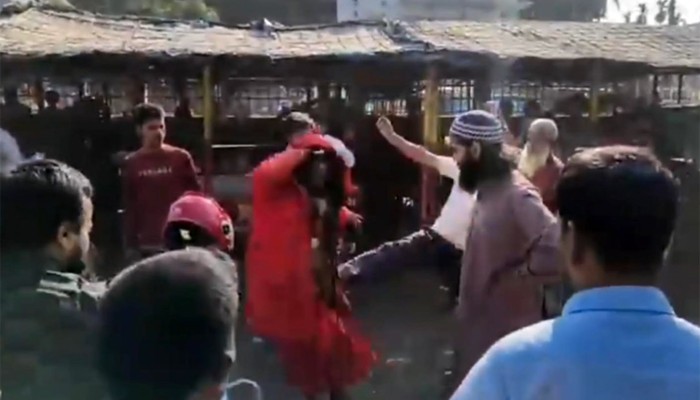 ​ঠাকুরগাঁওয়ে বাউল শিল্পীদের ওপর হামলা