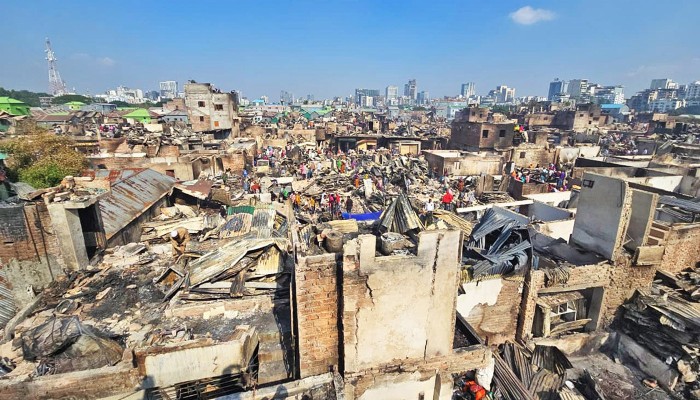 ​কড়াইল বস্তির আগুনের ঘটনায় ৫ সদস্যের কমিটি গঠন