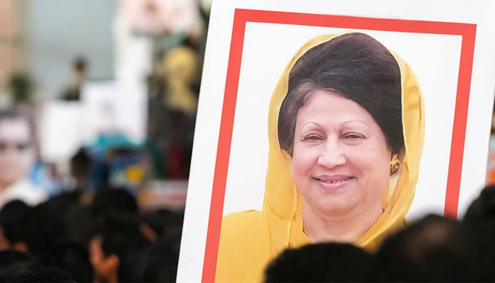 ​খালেদা জিয়ার অবস্থা অপরিবর্তিত, বিদেশ যাওয়ার সিদ্ধান্ত হয়নি