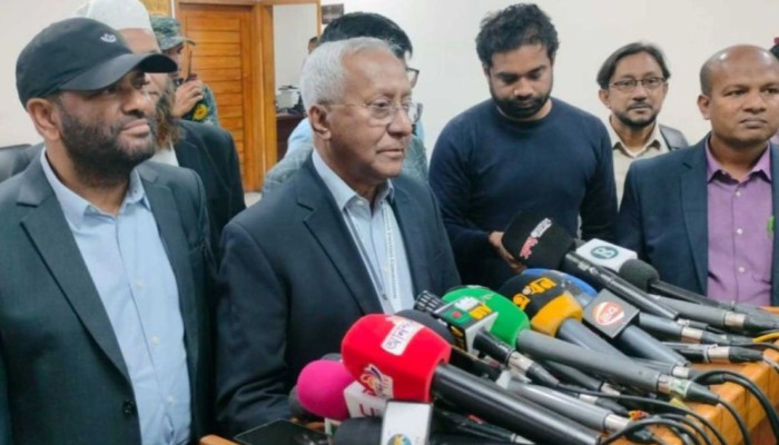 তারেক রহমান আবেদন সাপেক্ষে ভোট দিতে ও প্রার্থী হতে পারবেন