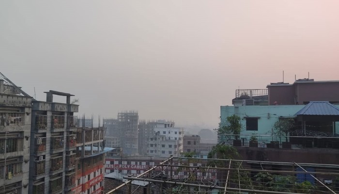 ঢাকায় বাড়ছে শীতের আমেজ, তাপমাত্রা নামল ১৭ ডিগ্রিতে