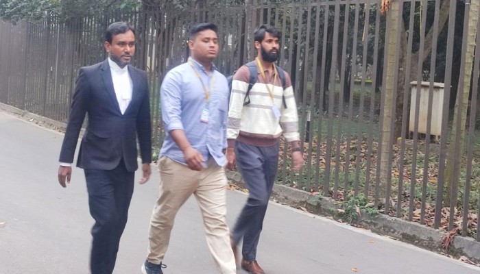 আবু সাঈদ হত্যা মামলা: সাক্ষ্য দিতে ট্রাইব্যুনালে হাসনাত আবদুল্লাহ