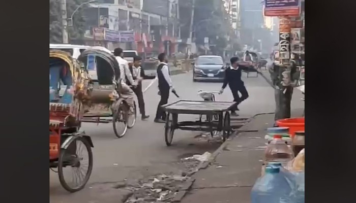 ফের ঢাকা ও আইডিয়াল কলেজের শিক্ষার্থীদের মধ্যে সংঘর্ষ