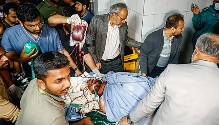 ​হাদিকে এভারকেয়ারে নেওয়া হচ্ছে