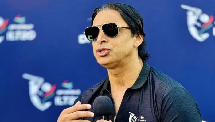 রাতে ঢাকা আসছেন শোয়েব আখতার