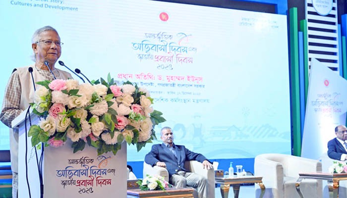 শ্রমশক্তি রপ্তানিতে বড় বাধা দালাল : প্রধান উপদেষ্টা