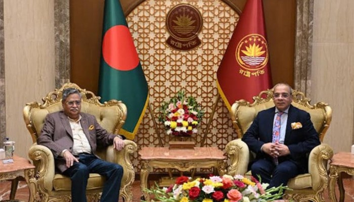 ​রাষ্ট্রপতির সঙ্গে প্রধান বিচারপতির সাক্ষাৎ