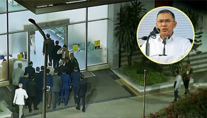 মায়ের সঙ্গে দেখা হলো তারেকের