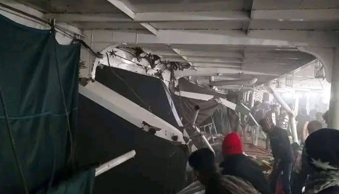 সাতজন নয়, দুই লঞ্চের সংঘর্ষে নিহত হয়েছেন চারজন