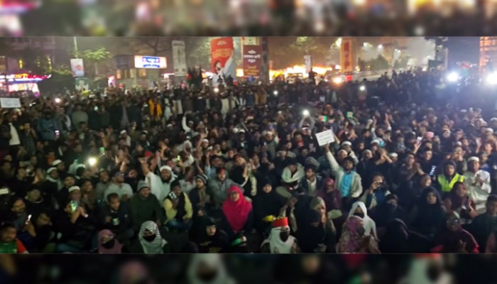 ​উত্তাল শাহবাগ, চলবে অবরোধ