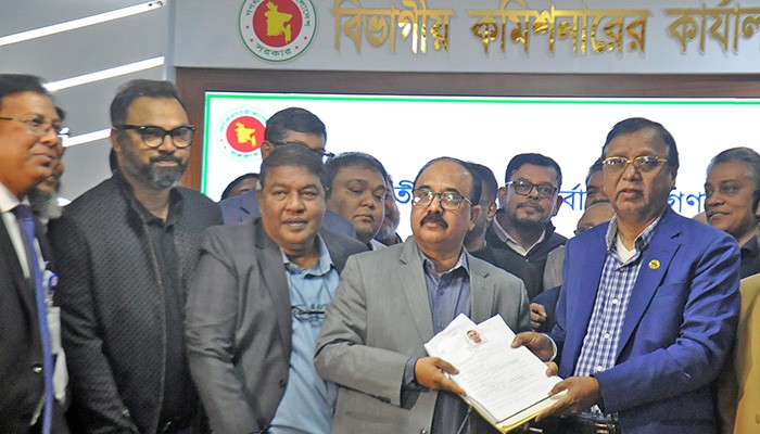 ​এই নির্বাচনে বিএনপি একা হয়ে পড়েছে: ডা. তাহের