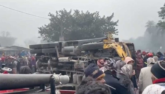 কলা কেনাবেচা করতে এসে প্রাণ গেল পাঁচজনের