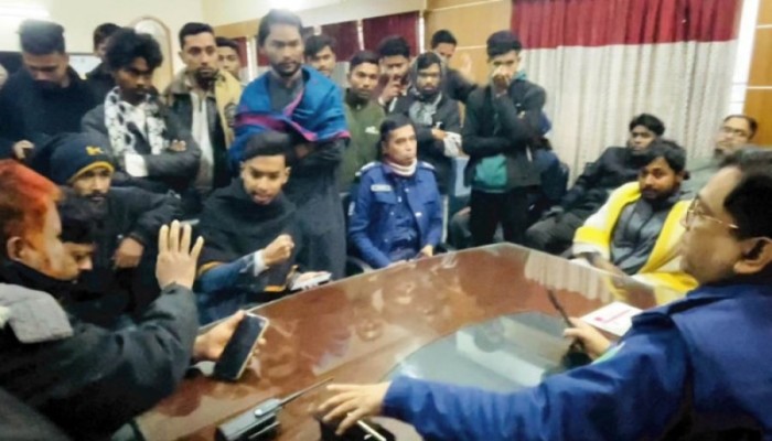 ​‘আমরা থানা পুড়িয়েছি, এসআই সন্তোষকে জ্বালিয়ে দিয়েছিলাম’