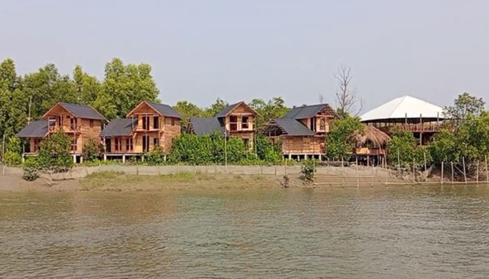 ​সুন্দরবনে ভ্রমণে এসে অপহৃত তিন পর্যটক উদ্ধার