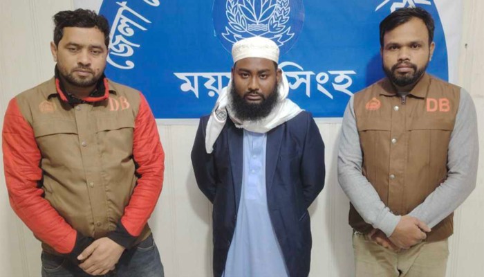 ​দিপু হত্যা: মরদেহ পোড়ানোয় নেতৃত্বদানকারী ইয়াছিন গ্রেপ্তার