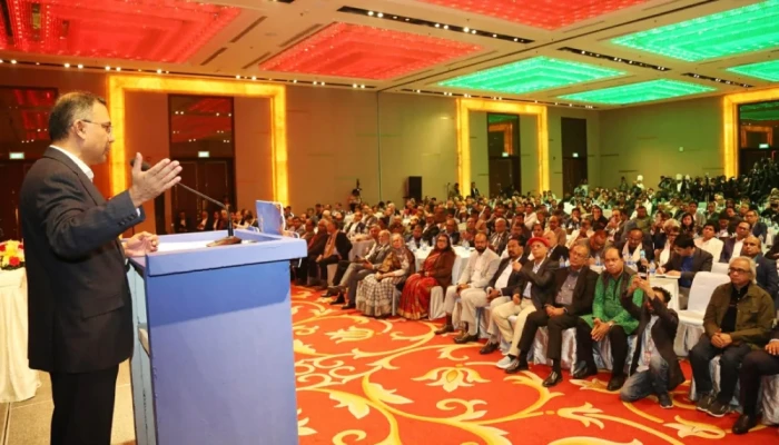 ​সাংবাদিকদের ‘মাননীয়’ সম্বোধন না করতে তারেক রহমানের অনুরোধ