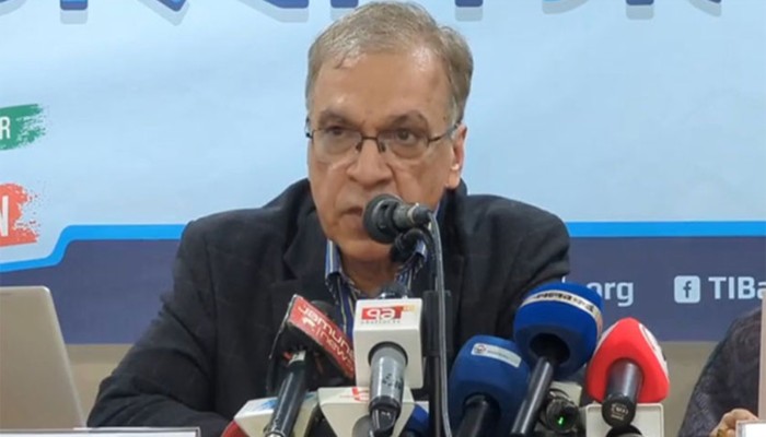 ​রাষ্ট্র সংস্কারের বদলে দায়মুক্তির ফাঁদ তৈরি হচ্ছে: টিআইবি