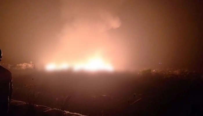 মাতারবাড়ী তাপবিদ্যুৎ কেন্দ্রের স্ক্র্যাপ ইয়ার্ডে অগ্নিকাণ্ড