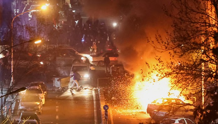 ​'ইরানের একাধিক বাড়ি থেকে মার্কিন অস্ত্র ও বিস্ফোরক উদ্ধার'