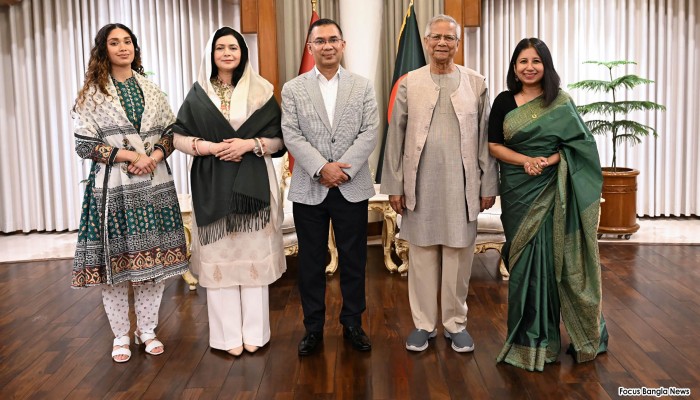 ​প্রধান উপদেষ্টার সঙ্গে তারেক রহমানের সপরিবারে সাক্ষাৎ