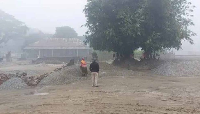 ​টানা ১২ দিন ধরে পঞ্চগড়ে শৈত্যপ্রবাহ, বিপর্যস্ত জনজীবন