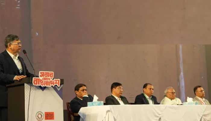 ​একটি দল নির্বাচন থেকে সরে দাঁড়ানোর চেষ্টা করছে: সালাহউদ্দিন