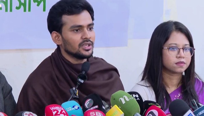 ​জনগণের অনুদানে নির্বাচন করতে চায় এনসিপি: আসিফ মাহমুদ