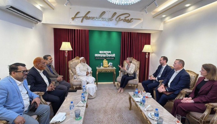 ​জামায়াত আমিরের সঙ্গে ব্রিটিশ হাইকমিশনারের সাক্ষাৎ